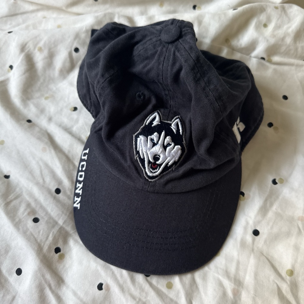 Black Baseball Cap